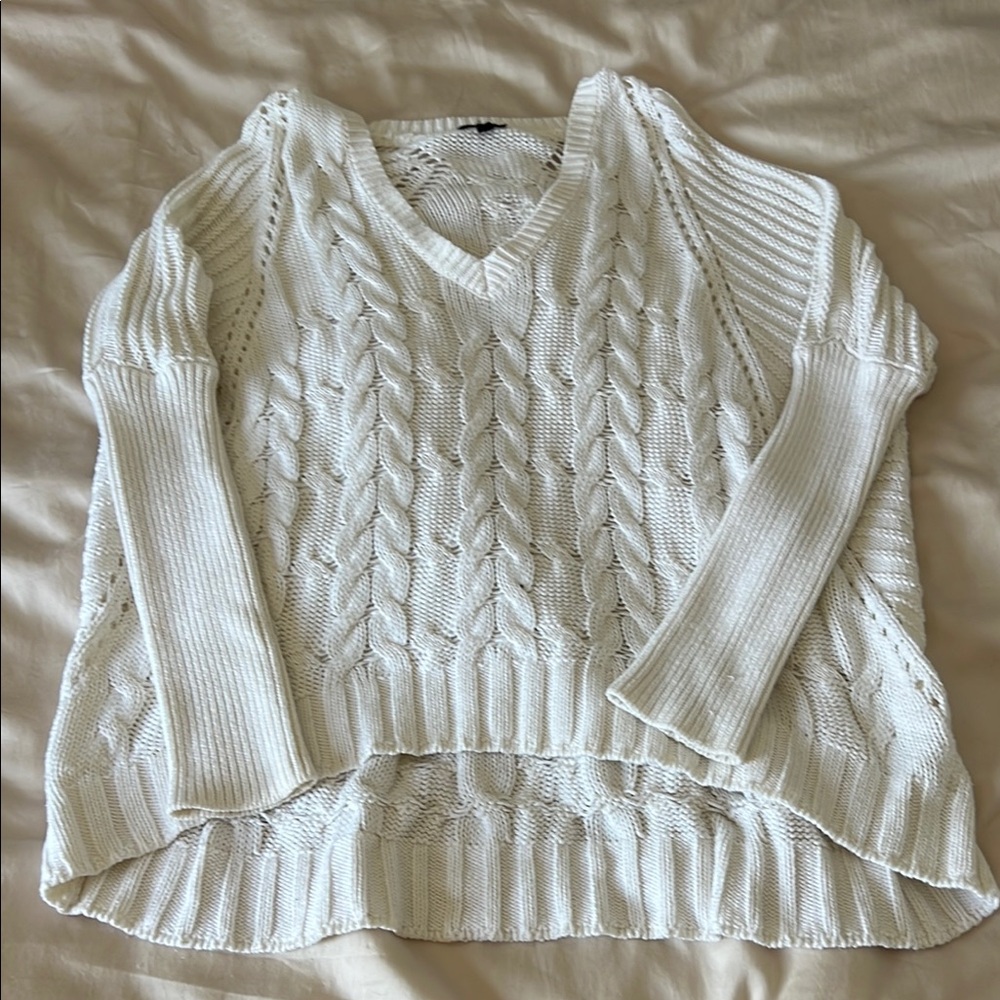 Express White V-Neck Sweater with Ribbed Knit
